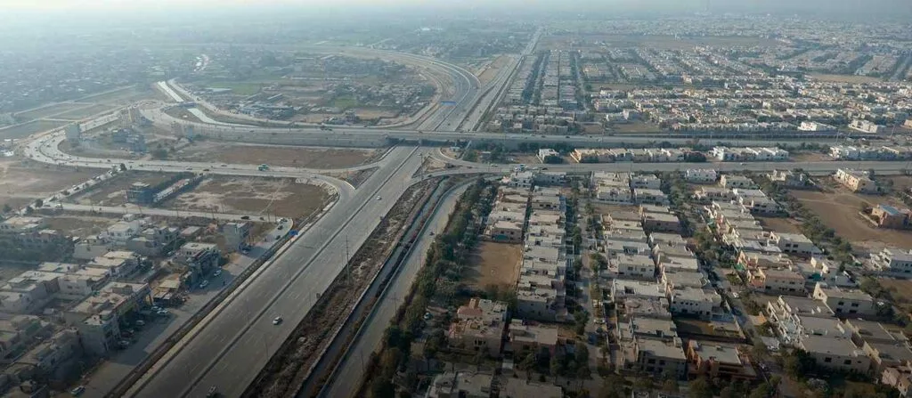 DHA Lahore Phases Comparison – Phase 5, 6, 7, 8, 9 (2025 Update)